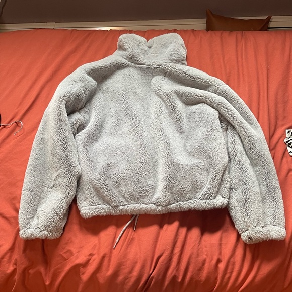 Lucky Brand missy Faux fur jacket - Picture 6 of 6